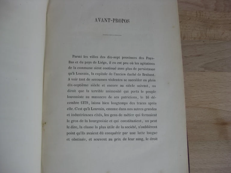 La commune de Louvain, Louis Galesloot. Édition originale La commune de Louvain, Louis Galesloot. Édition originale