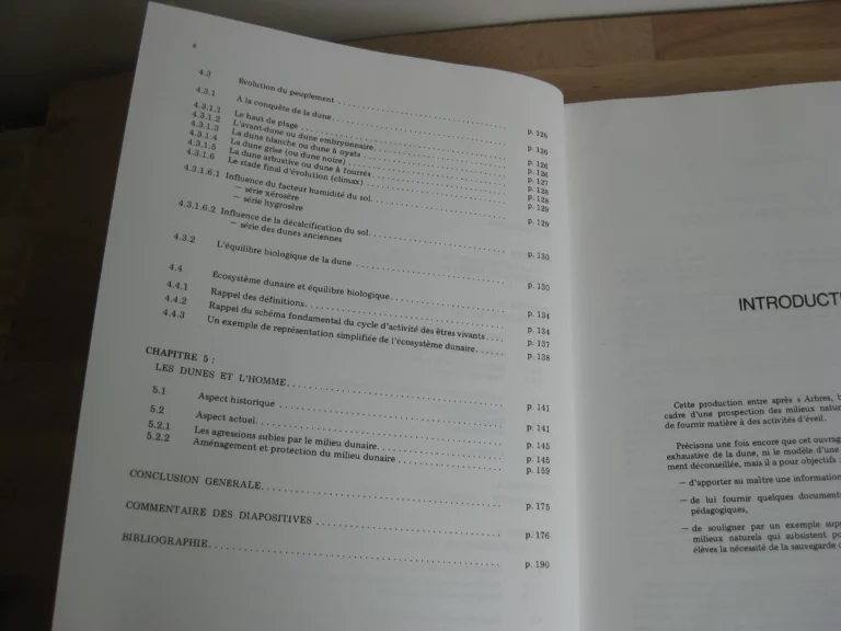 Les dunes du Nord de la France, P. Cuir et P. Van der Plaetsen Les dunes du Nord de la France, P. Cuir et P. Van der Plaetsen