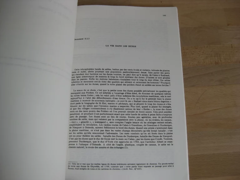 Les dunes du Nord de la France, P. Cuir et P. Van der Plaetsen Les dunes du Nord de la France, P. Cuir et P. Van der Plaetsen