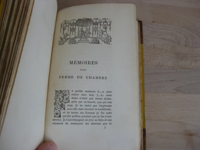 Mémoires d’une femme de chambre écrits par elle-même en 1786 Mémoires d’une femme de chambre écrits par elle-même en 1786