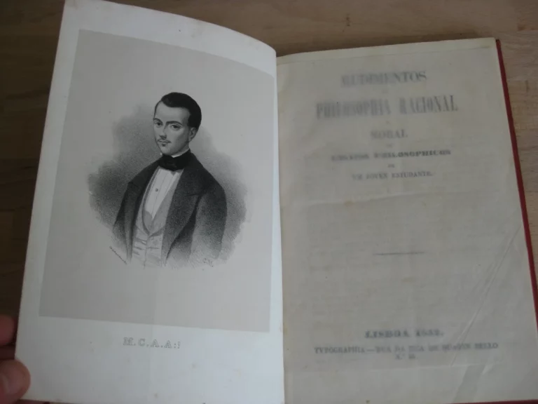Rudimentos de philosophia racional e moral - Manoel Carneiro. Édition originale Rudimentos de philosophia racional e moral - Manoel Carneiro. Édition originale