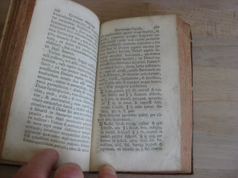 Curationes morborum 2 tomes, complet - Jacques Lazerme Curationes morborum 2 tomes, complet - Jacques Lazerme