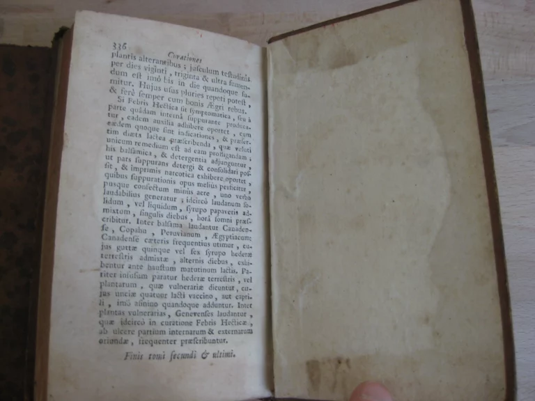 Curationes morborum 2 tomes, complet - Jacques Lazerme Curationes morborum 2 tomes, complet - Jacques Lazerme