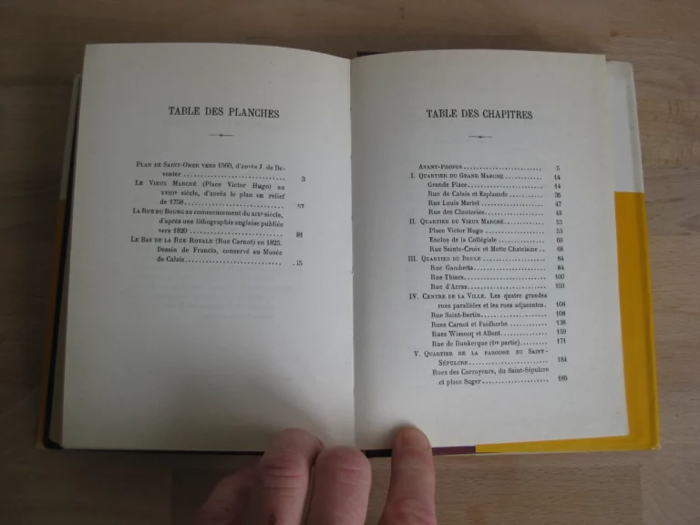 A travers le vieux Saint-Omer - Justin de Pas A travers le vieux Saint-Omer - Justin de Pas