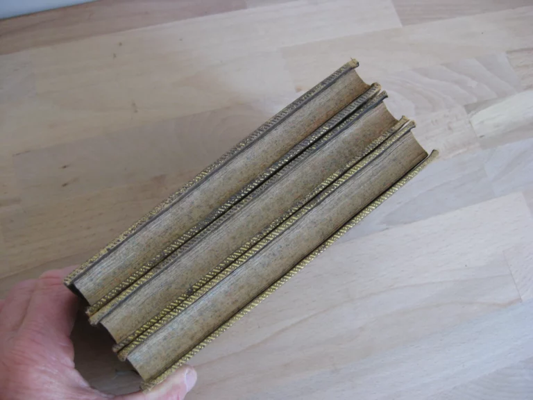 Waverley or, 'Tis Sixty Years Since. Sir Walter Scott