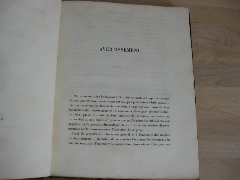 Catalogue général des cartulaires des archives départementales Catalogue général des cartulaires des archives départementales