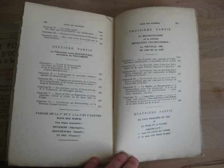 Jean Izoulet. Le Panthéisme d'Occident Jean Izoulet. Le Panthéisme d'Occident