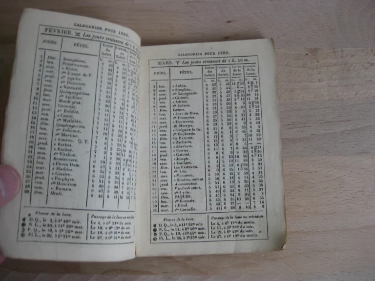 Le double Almanach Mathieu / Le triple Almanach Mathieu (de la Drôme), 2 vols.