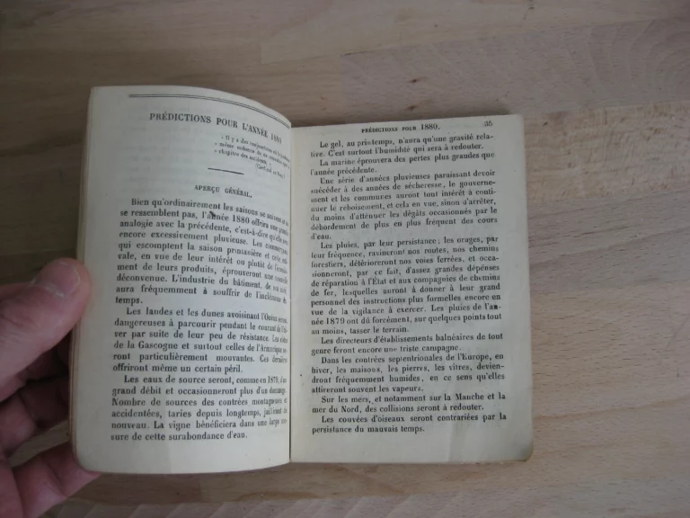 Le double Almanach Mathieu / Le triple Almanach Mathieu (de la Drôme), 2 vols.