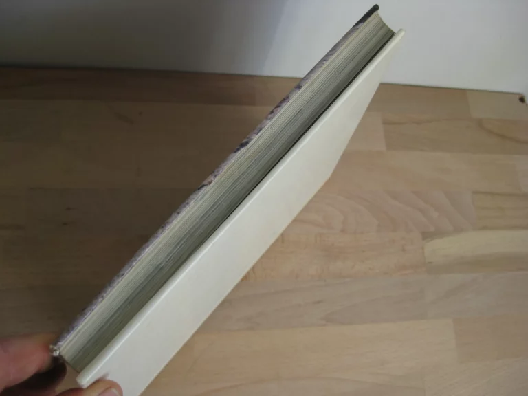 Neige et roc. Gaston Rebuffat, édition originale signée Neige et roc. Gaston Rebuffat, édition originale signée