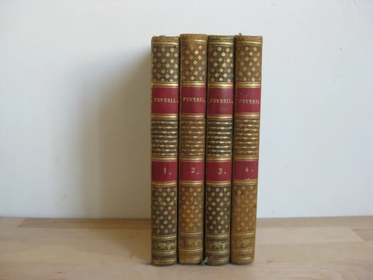 Peveril of the Peak, 4 tomes.  Sir Walter Scott