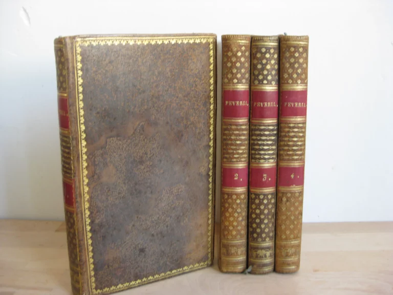 Peveril of the Peak, 4 tomes.  Sir Walter Scott