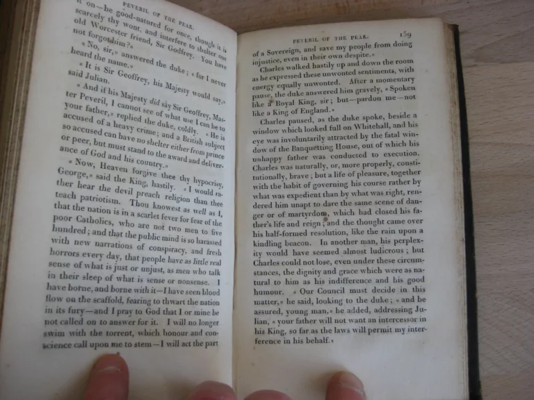 Peveril of the Peak, 4 tomes.  Sir Walter Scott