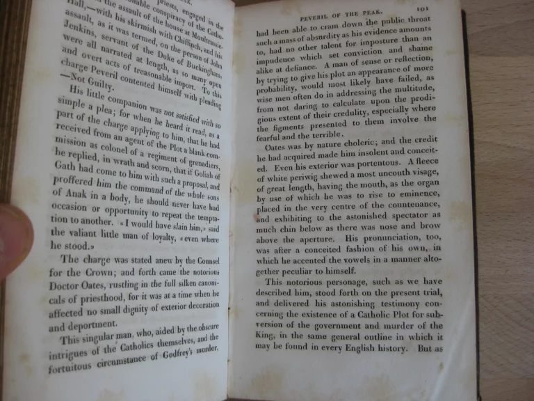 Peveril of the Peak, 4 tomes.  Sir Walter Scott