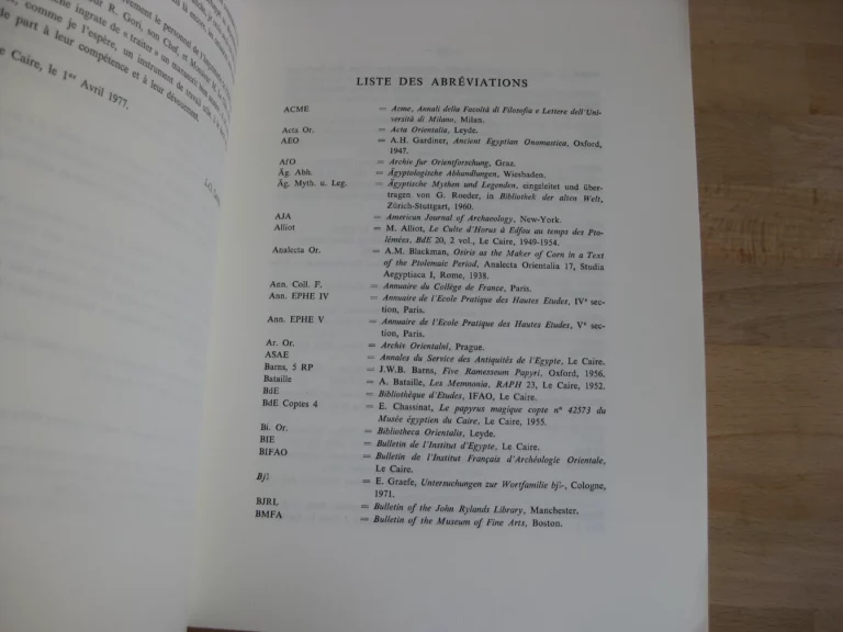 Temple ptolémaïques et romains. Répertoire bibliographique