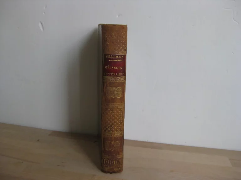 Discours et mélanges littéraires - M. Villemain