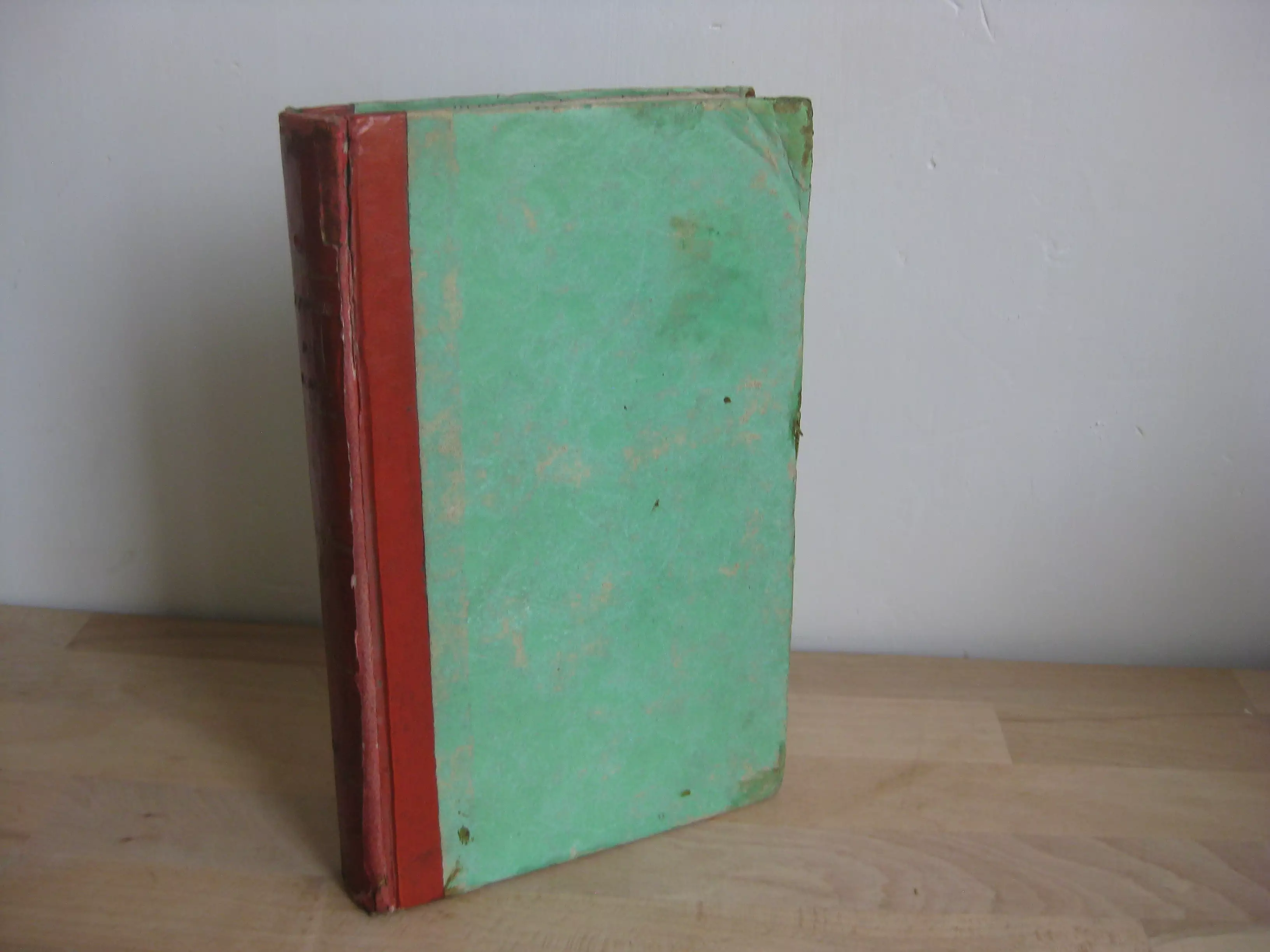 Le Palais de Scaurus, ou Description d'une maison romaine, fragment d'un voyage fait à Rome Le Palais de Scaurus, ou Description d'une maison romaine, fragment d'un voyage fait à Rome