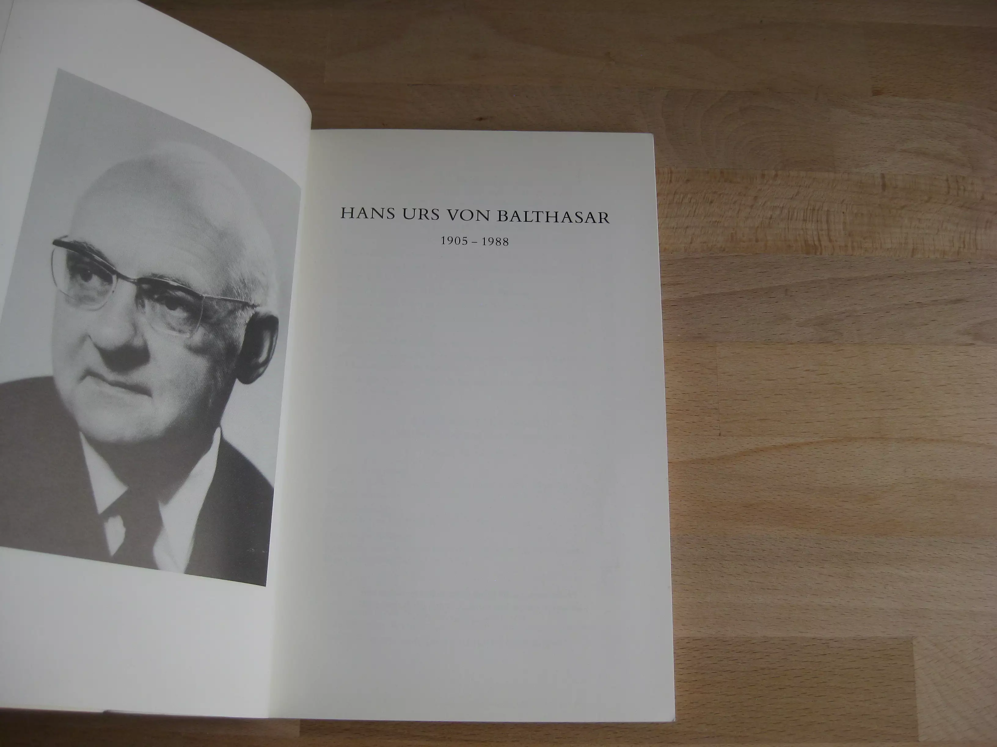 Hans Urs Von Balthasar (1905-1988) - Manfred Lochbrunner Hans Urs Von Balthasar (1905-1988) - Manfred Lochbrunner