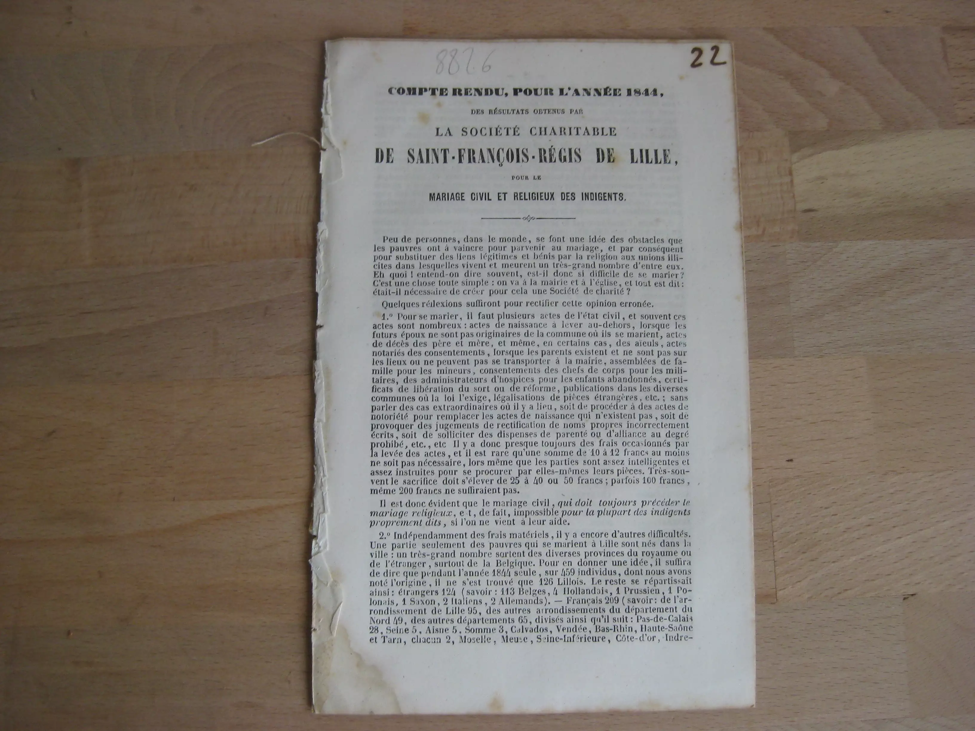 Deux documents anciens : Société charitable de Saint-François-Régis de Lille