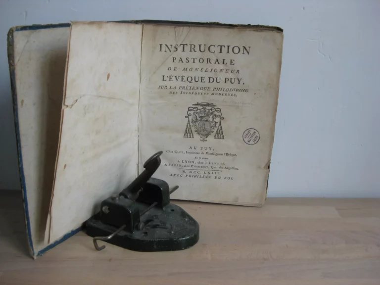 Instruction pastorale de Monseigneur L'Évêque du Puy