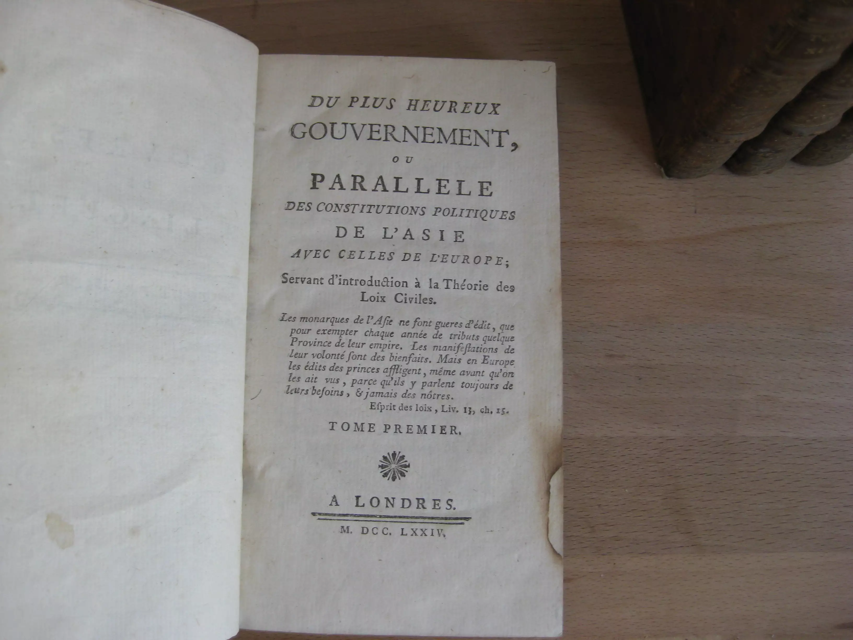 Du plus heureux gouvernement,  M. Linguet [Simon-Nicolas-Henry]